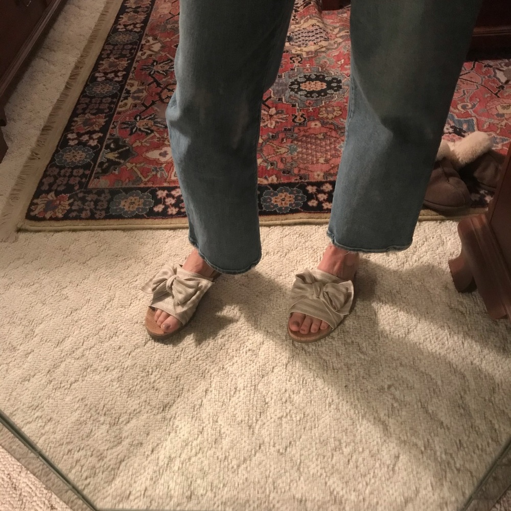 Circus by Sam Edelman slide on sandals
